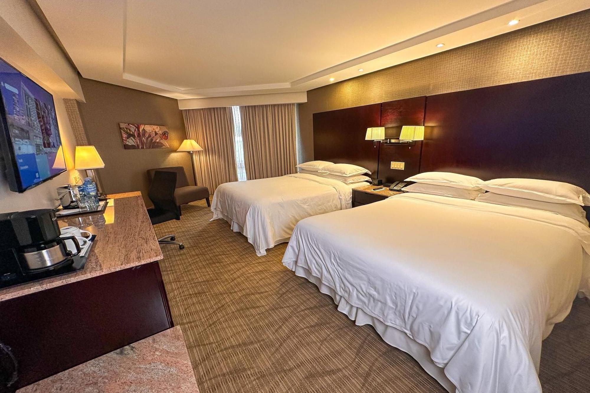 Sheraton Grand Panama Esterno foto Deluxe Room